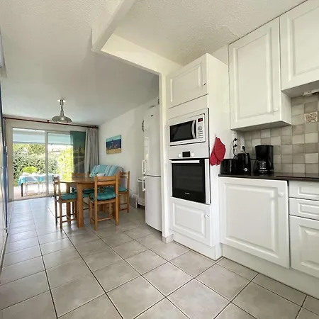 Maison Calme Au Lavandou Avec Climatisation - Fr-1-308-143 * Le Lavandou